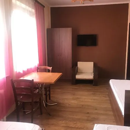 дина 3*